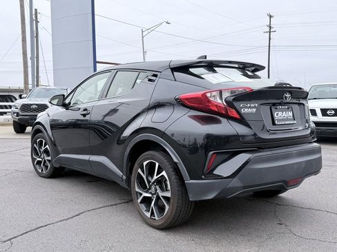 Used 2019 Toyota C-HR Limited image 5