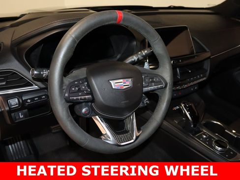 Used 2021 Cadillac CT4 V image 17