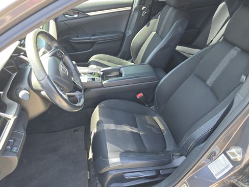 Used 2019 Honda Civic Sport image 23