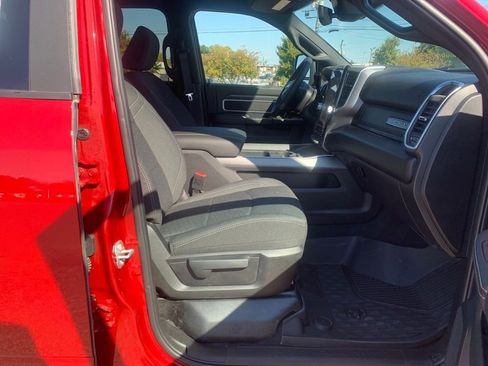 New 2025 RAM 2500 Big Horn AWD/4WD image 28