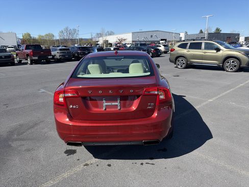 Used 2015 Volvo S60 T5 Platinum image 5