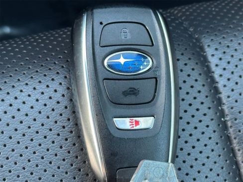 Certified 2025 Subaru Forester Limited image 29