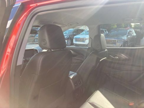 Certified 2023 GMC Terrain SLT w/ Infotainment Package II AWD/4WD image 15