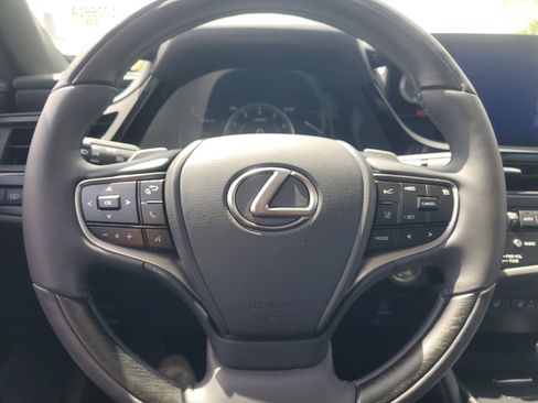 Certified 2024 Lexus ES 350 w/ Technology Package FWD image 21