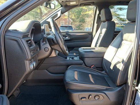 Used 2023 GMC Yukon AT4 image 11