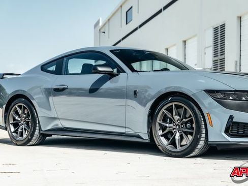 Used 2024 Ford Mustang Dark Horse RWD image 68