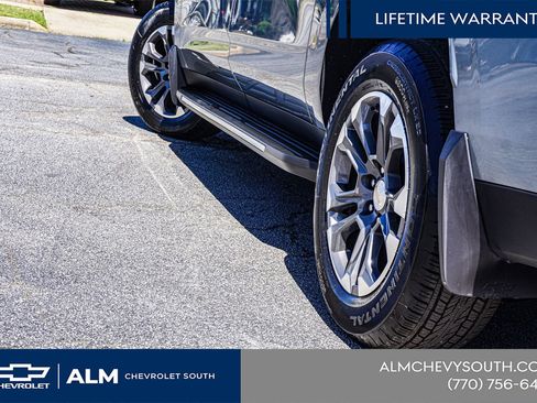 New 2026 Chevrolet Suburban LT w/ Comfort Package RWD image 13