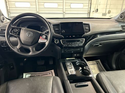 Used 2021 Honda Pilot Elite image 4