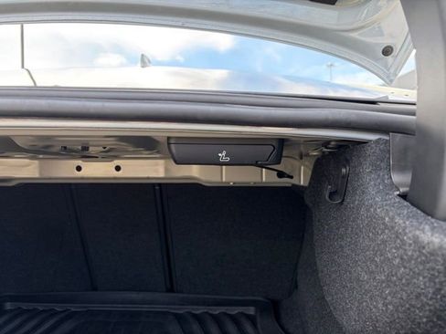 Used 2022 BMW 440i xDrive Coupe w/ Premium Package image 20