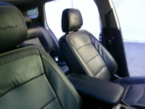 Used 2020 GMC Terrain Denali w/ Denali Premium Package AWD/4WD image 55