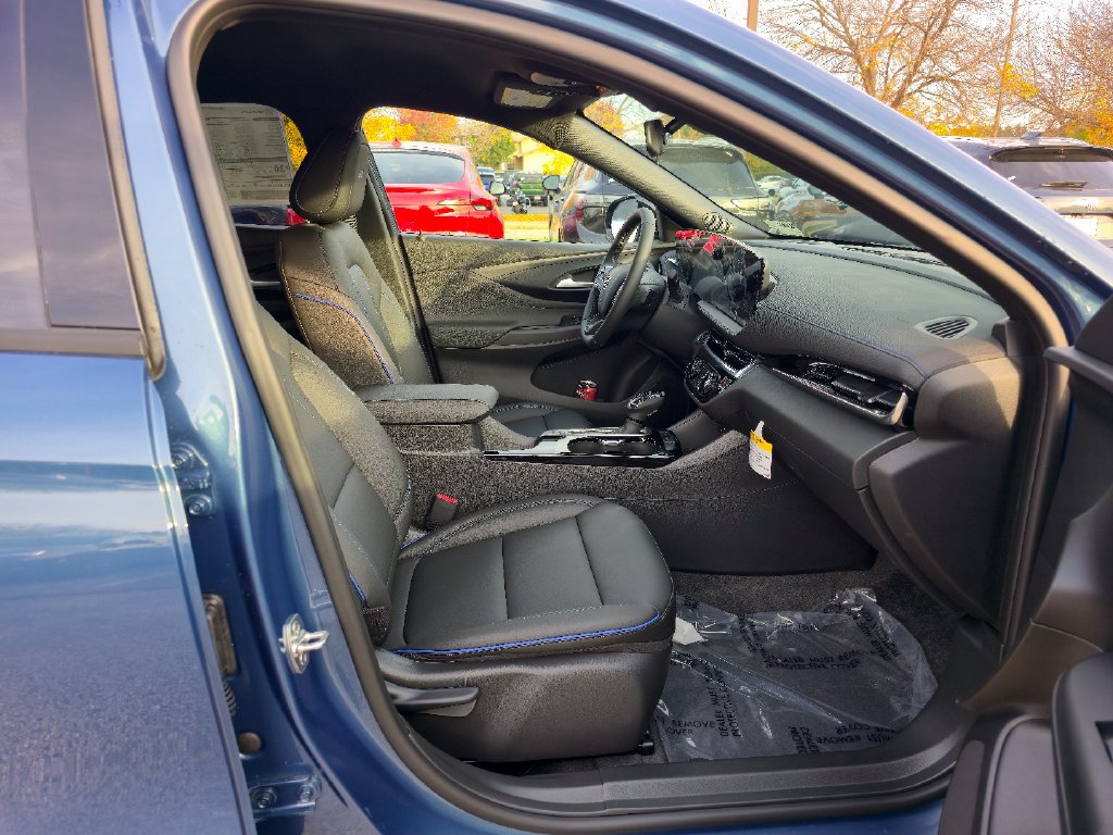 New 2026 Buick Envista Sport Touring w/ Convenience I Package FWD image 27