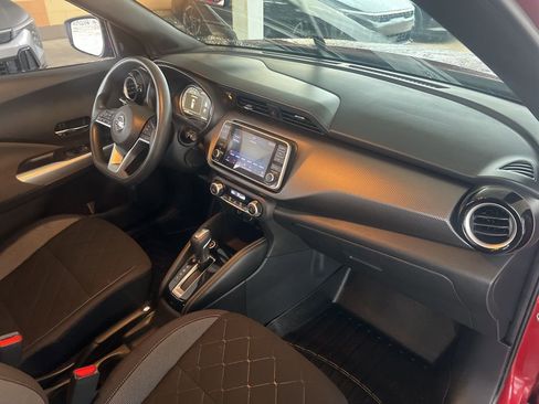 Used 2018 Nissan Kicks SV image 20