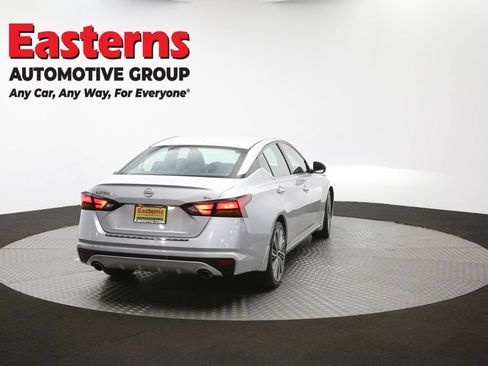 Used 2023 Nissan Altima 2.5 SL FWD image 41