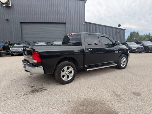 Used 2017 RAM 1500 Big Horn AWD/4WD image 10