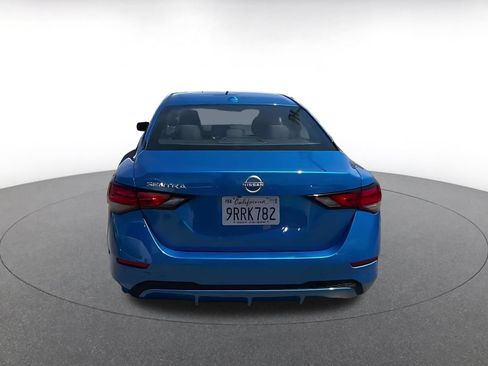 Used 2025 Nissan Sentra SV FWD image 10