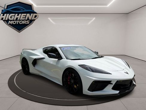 Used 2021 Chevrolet Corvette Stingray Coupe w/ Z51 Performance Package RWD image 8
