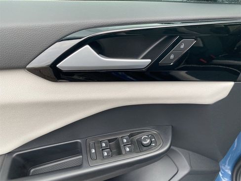 New 2026 Volkswagen Taos S image 17