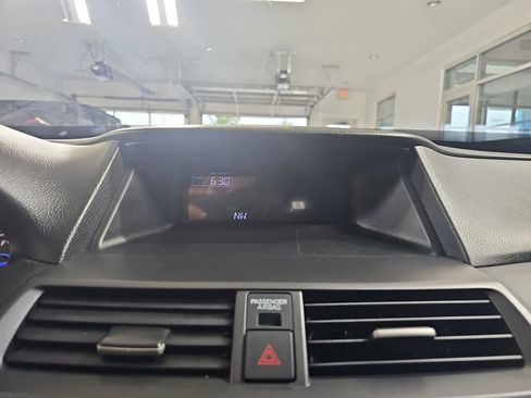 Used 2010 Honda Crosstour EX-L image 26