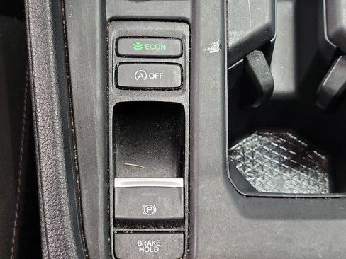 Used 2023 Honda Accord EX image 30