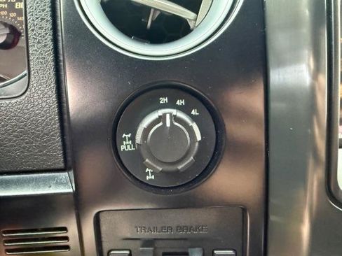 Used 2014 Ford F150 FX4 w/ FX Appearance Package AWD/4WD image 24