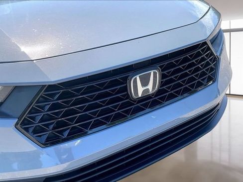 Used 2023 Honda Accord Sport image 28