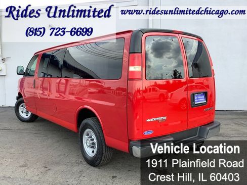 Used 2006 Chevrolet Express 3500 Extended Passenger w/ LT Preferred Equipment Group RWD image 4