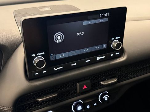 Used 2025 Honda HR-V LX image 13