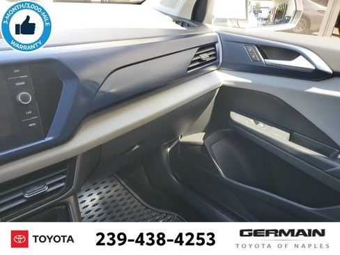 Used 2022 Volkswagen Taos SE AWD/4WD image 34