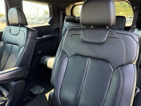 Used 2021 Jeep Grand Cherokee L Overland w/ Luxury Tech Group IV RWD image 24
