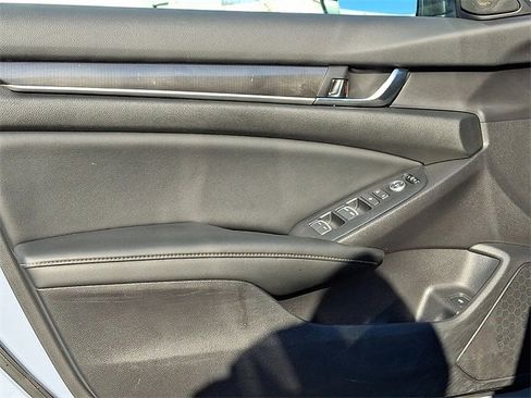 Certified 2022 Honda Accord Sport image 12