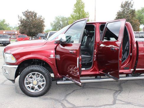 Used 2016 RAM 2500 Limited AWD/4WD image 10