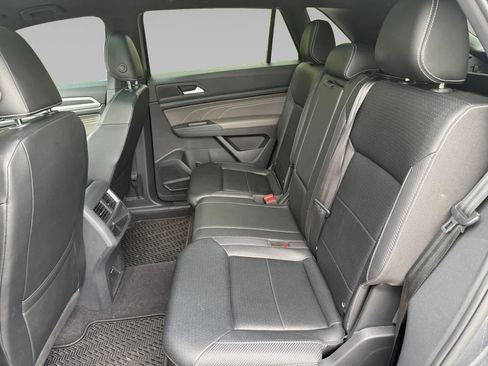 Used 2021 Volkswagen Atlas Cross Sport SEL AWD/4WD image 22