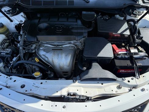 Used 2011 Toyota Camry SE FWD image 31