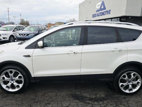 Used 2013 Ford Escape Titanium w/ Parking Technology Pkg image 2