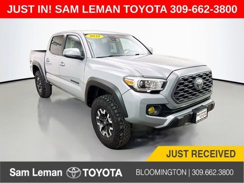Used 2021 Toyota Tacoma TRD Off-Road w/ Technology Package image 1
