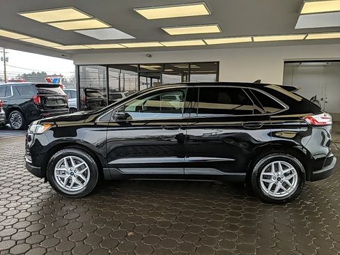 Certified 2024 Ford Edge SEL w/ Convenience Package image 10
