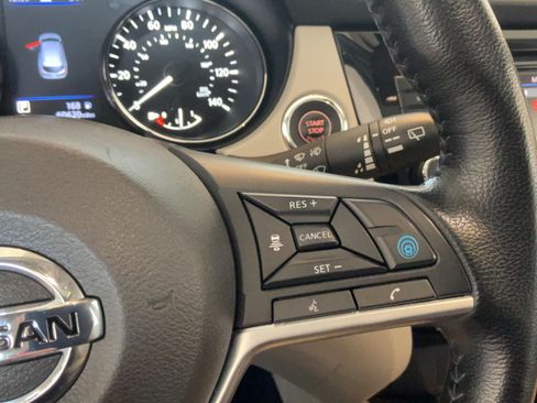 Used 2021 Nissan Rogue Sport SL w/ Premium Package FWD image 16