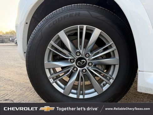 Used 2023 INFINITI QX80 Luxe w/ Cargo Package AWD/4WD image 10