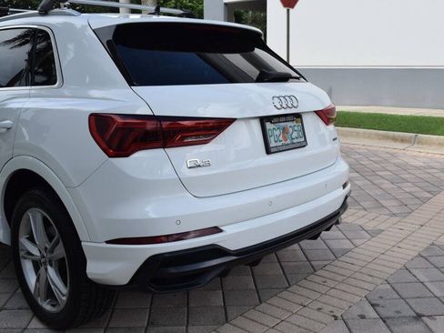 Used 2020 Audi Q3 2.0T Premium w/ Convenience Package AWD/4WD image 18