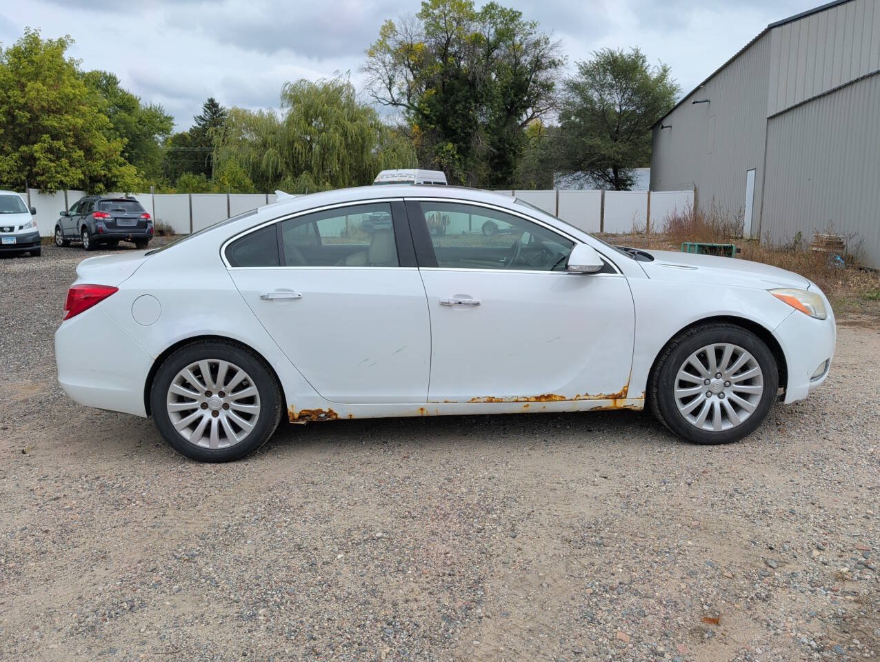 Used 2012 Buick Regal Premium FWD image 6