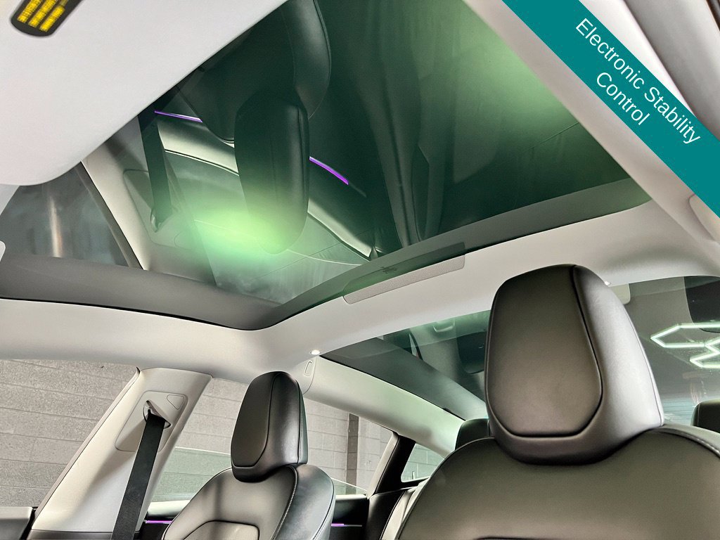 Used 2025 Tesla Model 3 Long Range RWD image 4
