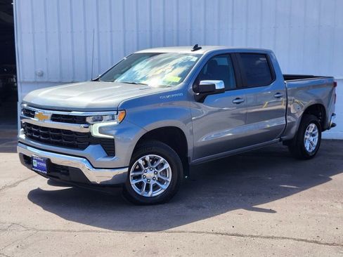 Used 2026 Chevrolet Silverado 1500 LT AWD/4WD image 1