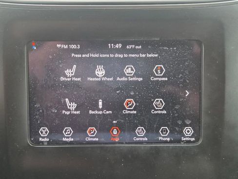 Used 2019 Jeep Cherokee Latitude w/ Cold Weather Group AWD/4WD image 30