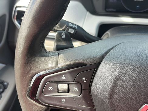 Used 2022 Chevrolet Bolt EUV Premier w/ Sun & Sound Package image 15