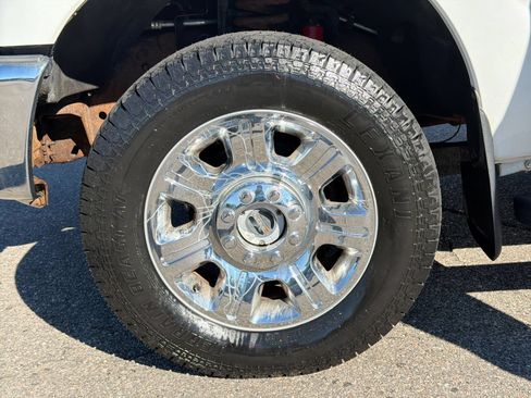 Used 2013 Ford F350 Lariat w/ Lariat Ultimate Pkg AWD/4WD image 19