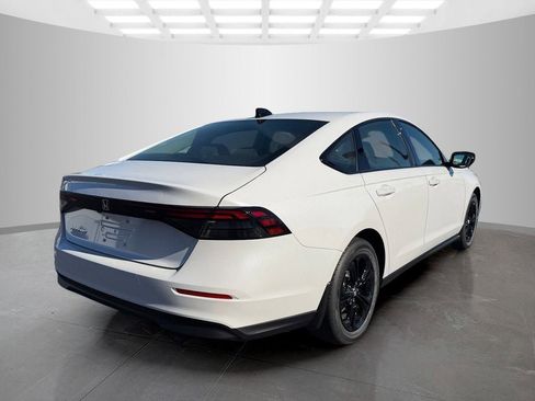 New 2025 Honda Accord SE image 7