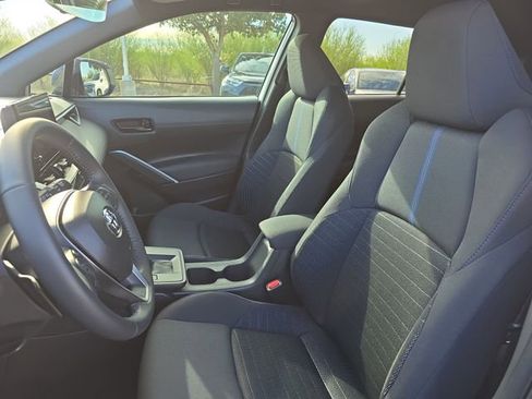 Used 2026 Toyota Corolla Cross SE image 14