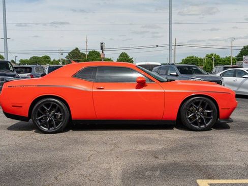 Certified 2022 Dodge Challenger GT w/ Blacktop Package RWD image 6