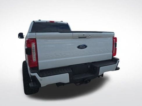 Used 2023 Ford F250 Lariat w/ Sport Appearance Package image 4