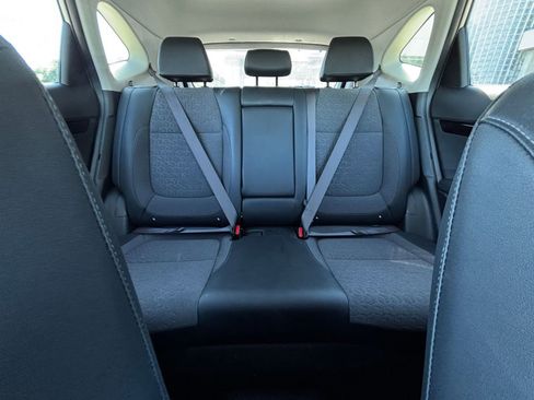 Used 2025 Kia Seltos S image 44